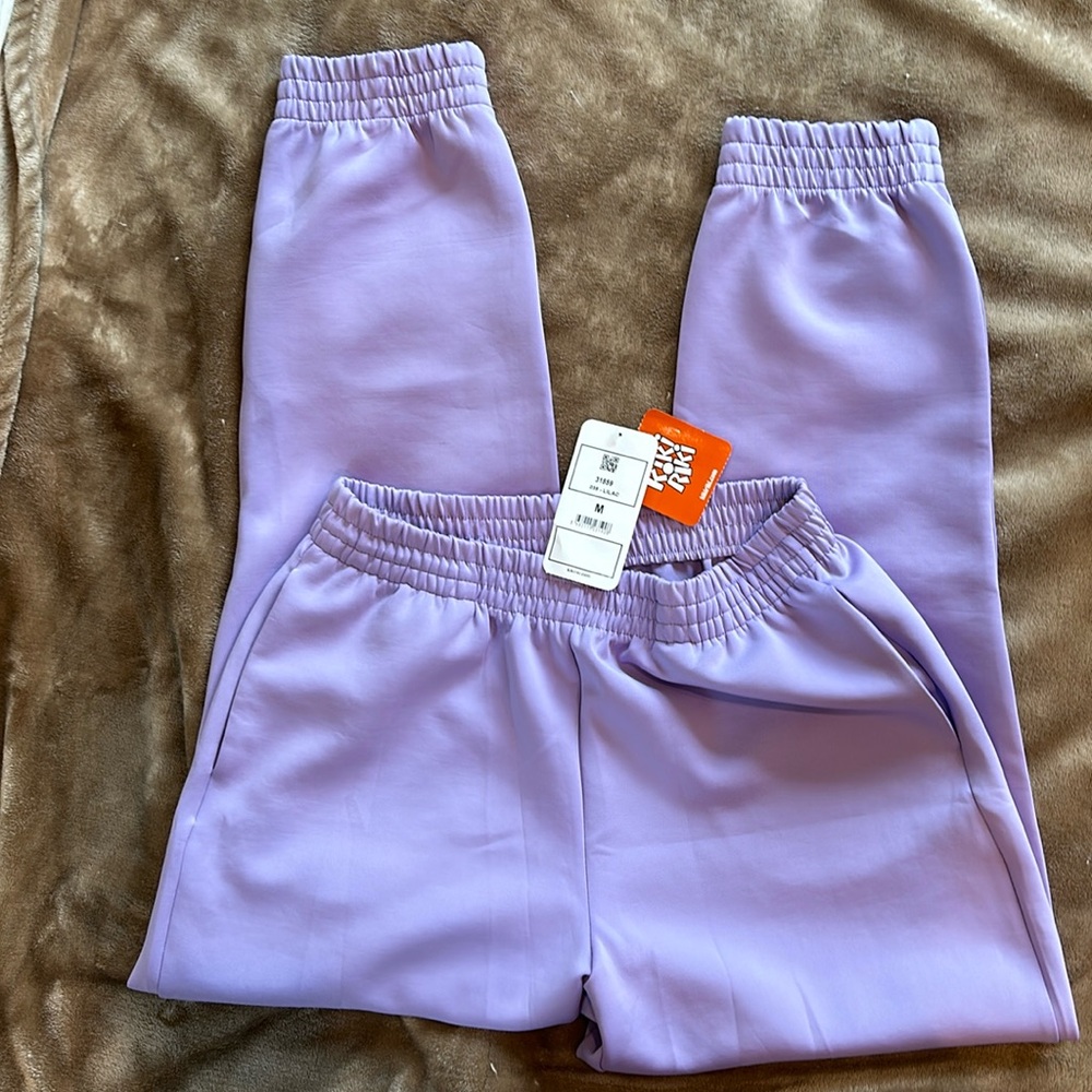Women’s joggers